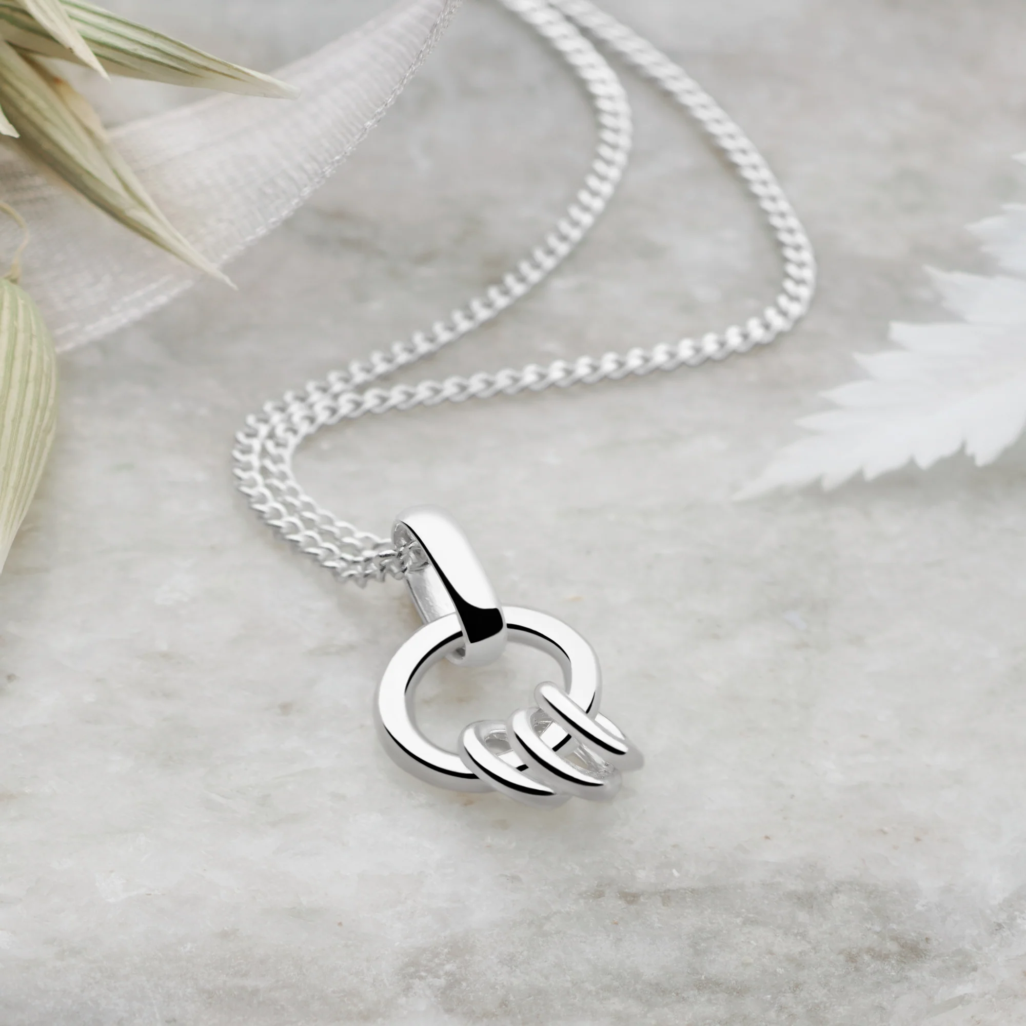 Carrie Link Pendant - Image 2
