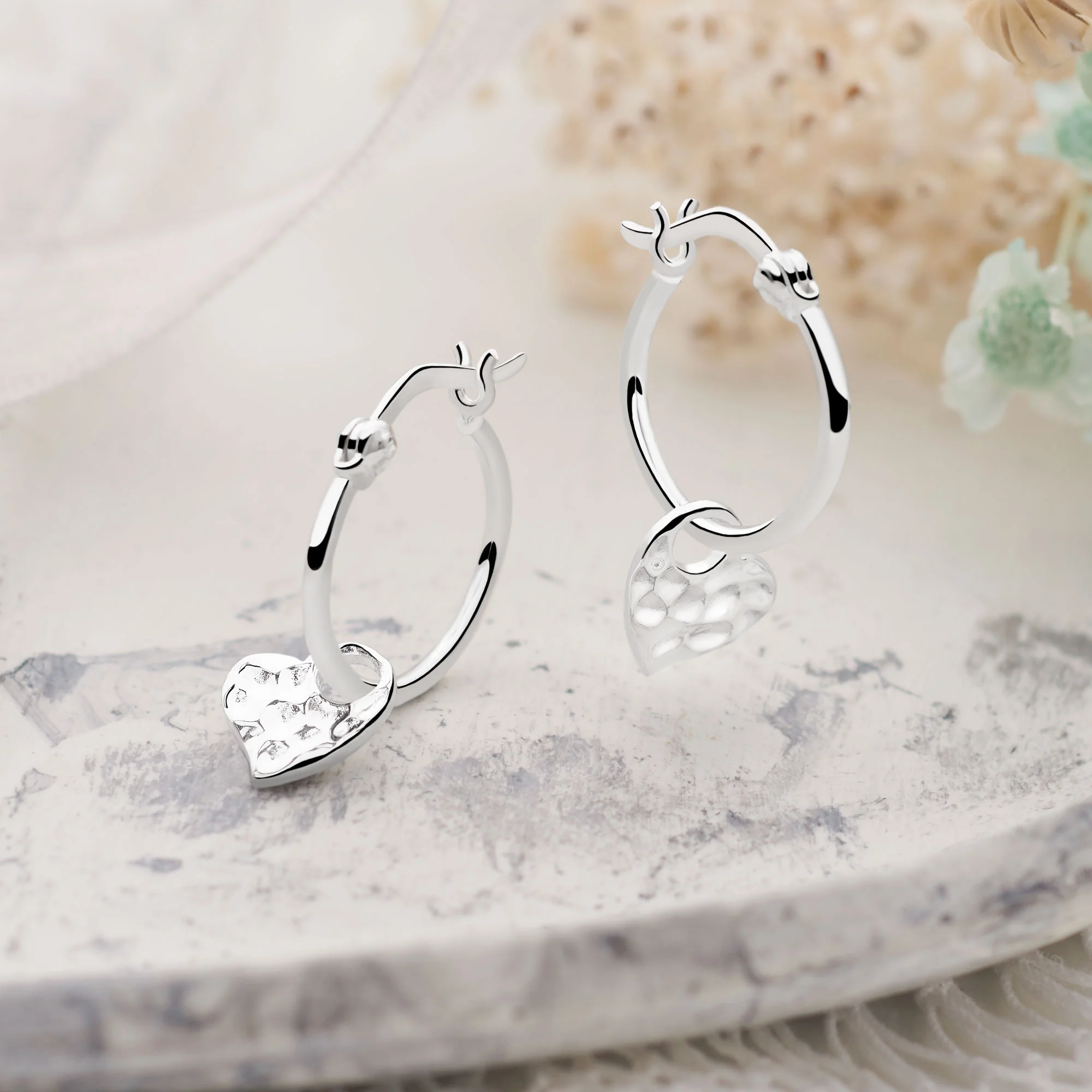 Dazzling Love Hoops - Image 2