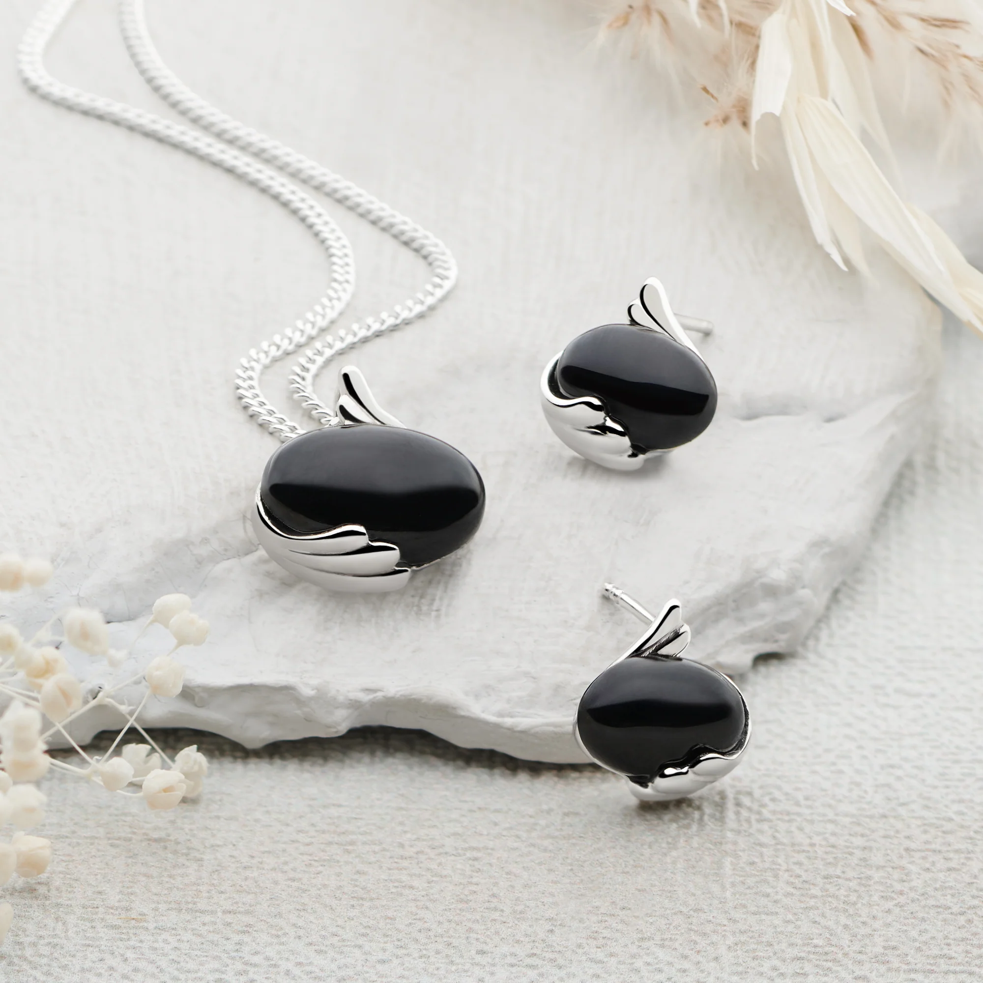 Emporiana Earrings - Image 2