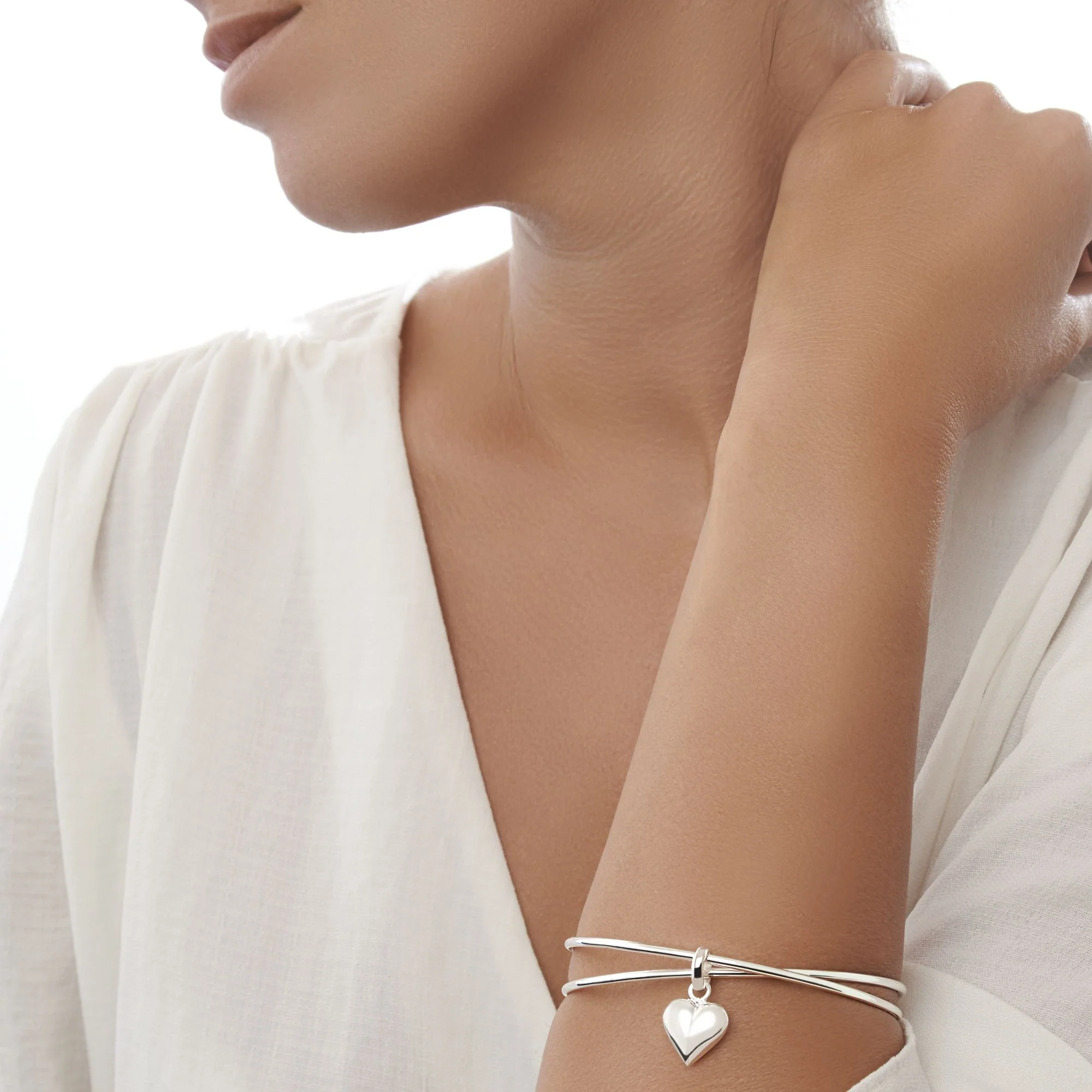 Heart Strings Bangle - Image 3
