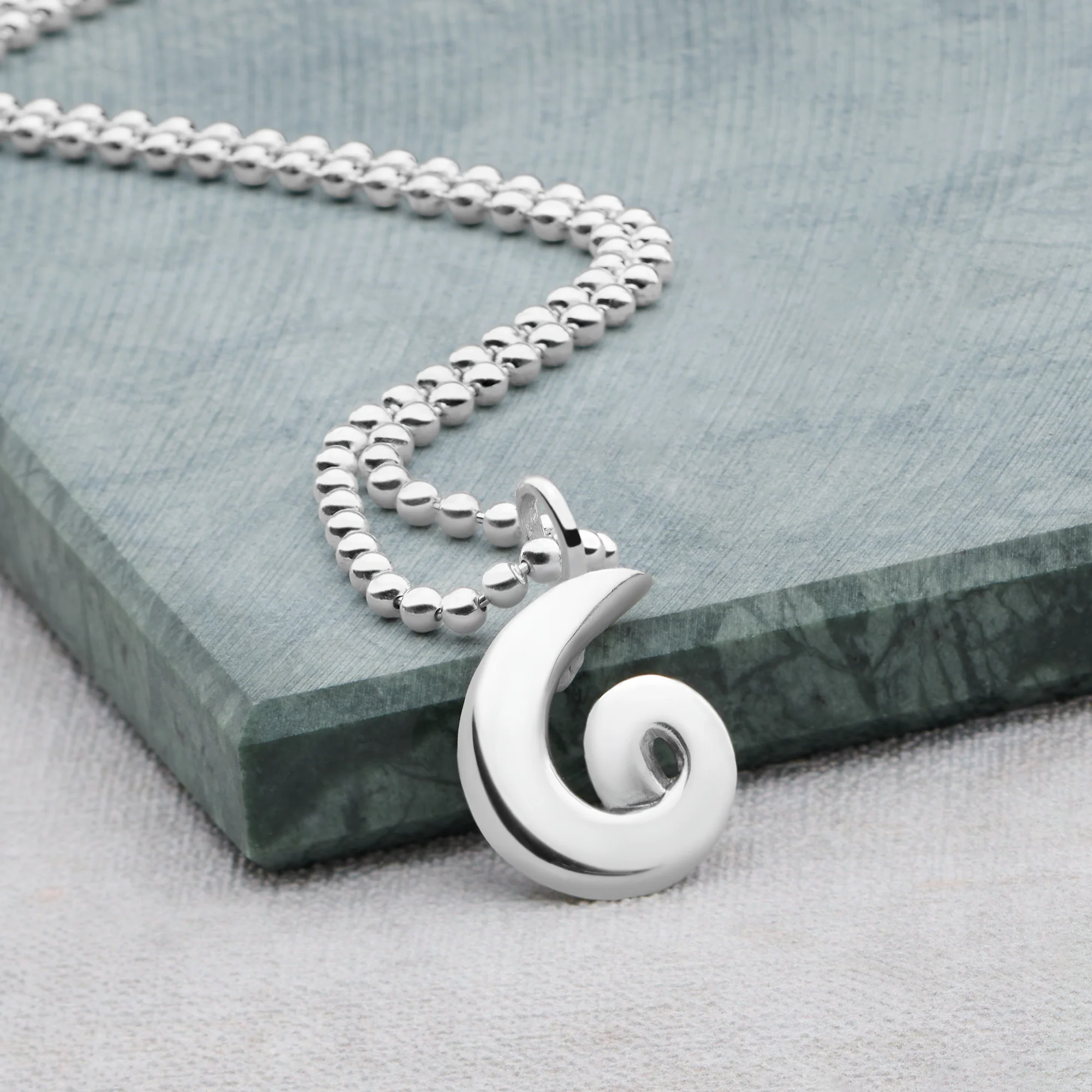 Horizon Swirl Pendant 65cm Ball Chain - Image 2