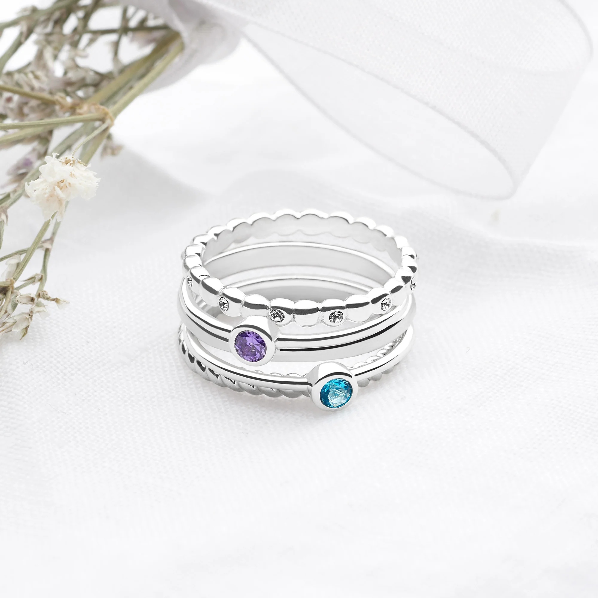 January Sparkle Ring - Image 2