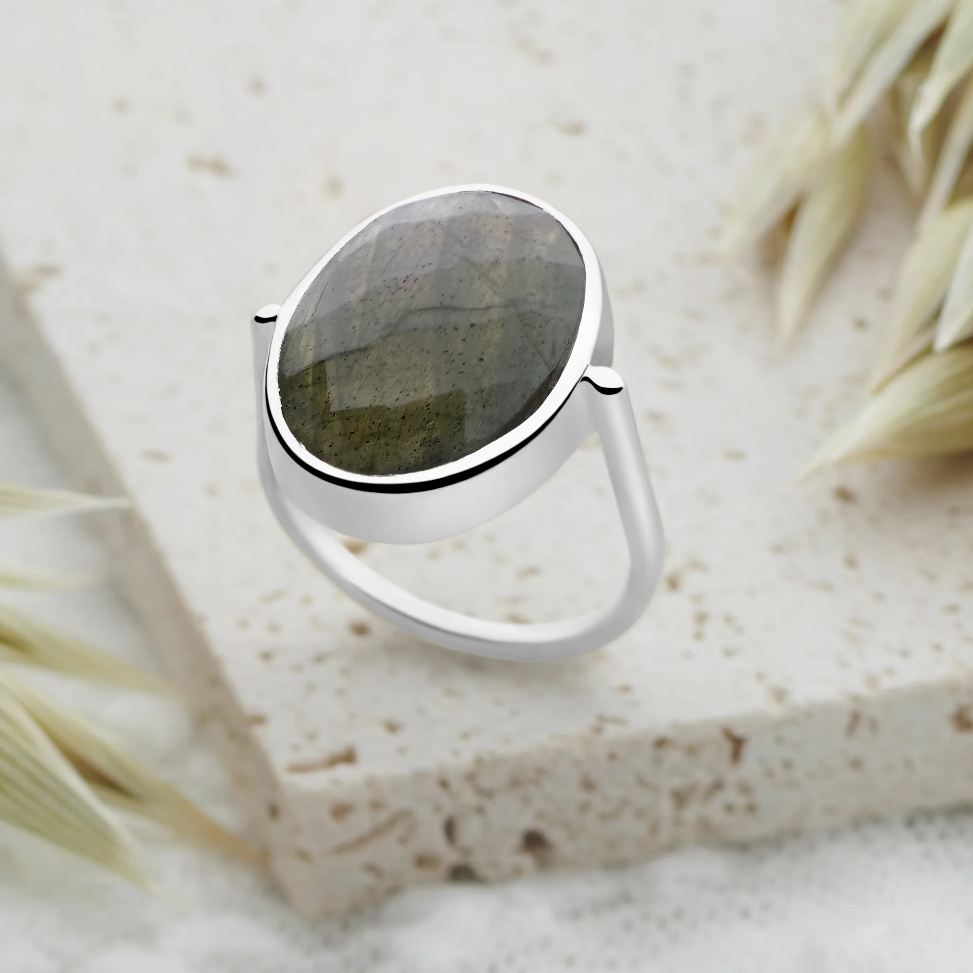 Labradorite Glow Ring - Image 2