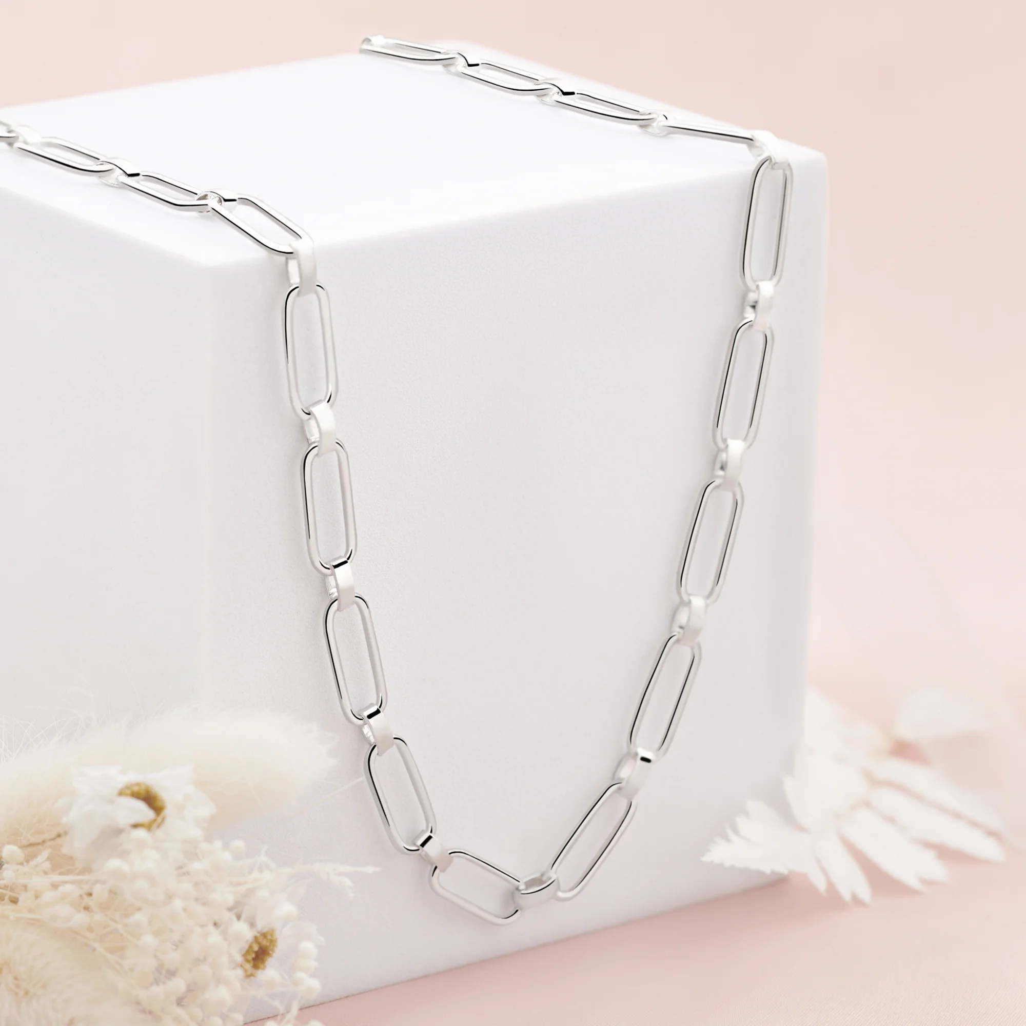 Paperclip Chain - Image 2