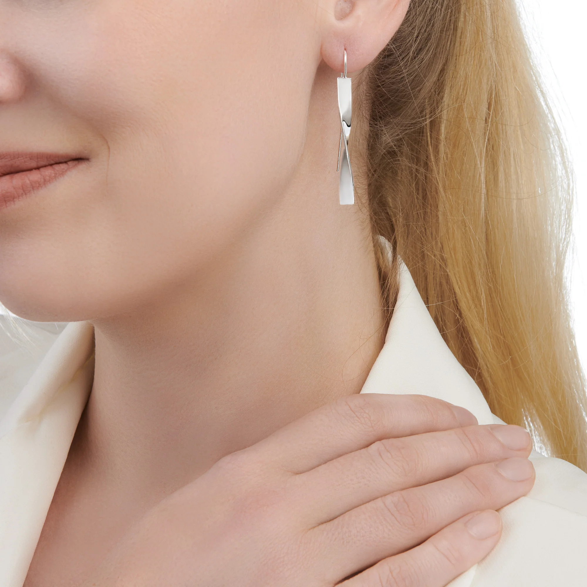 Tassel Twist Earrings - Image 3