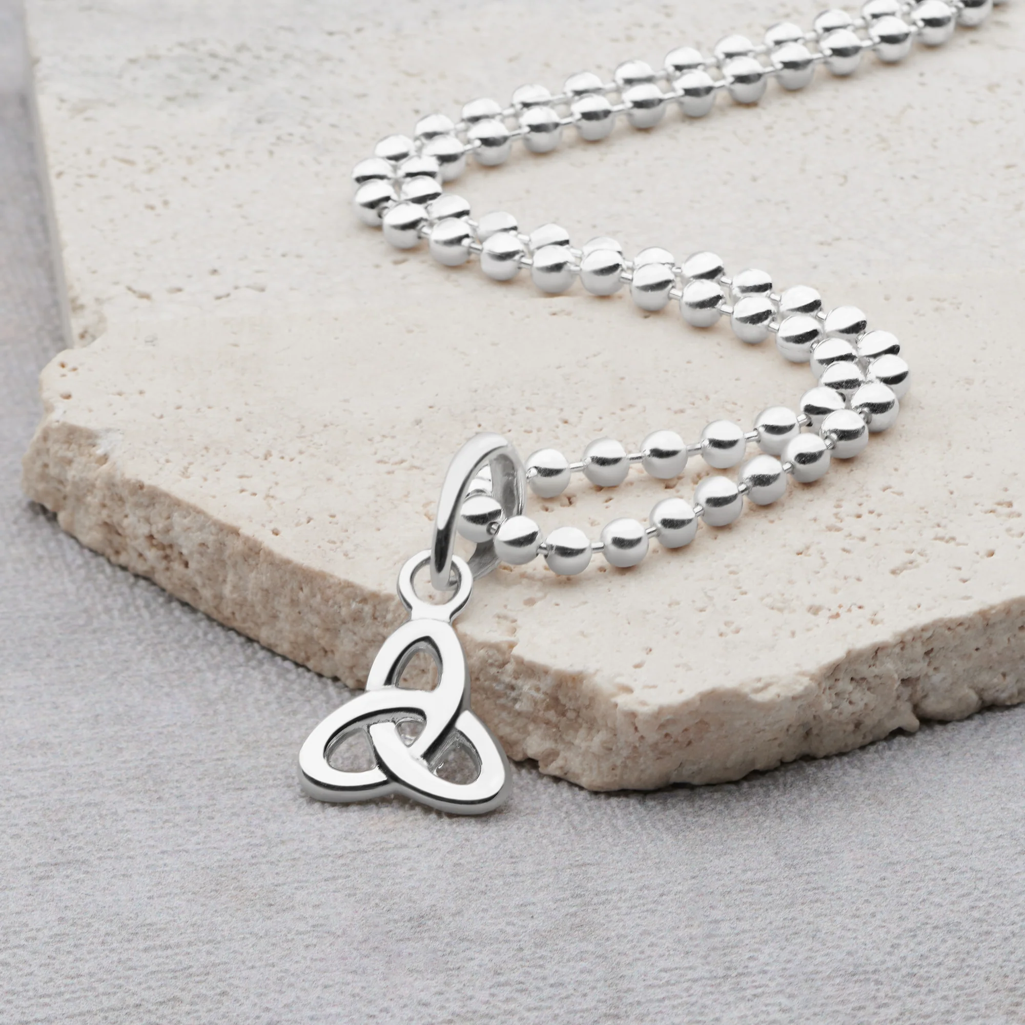 Trinity Knot Pendant 65cm Ball Chain - Image 2