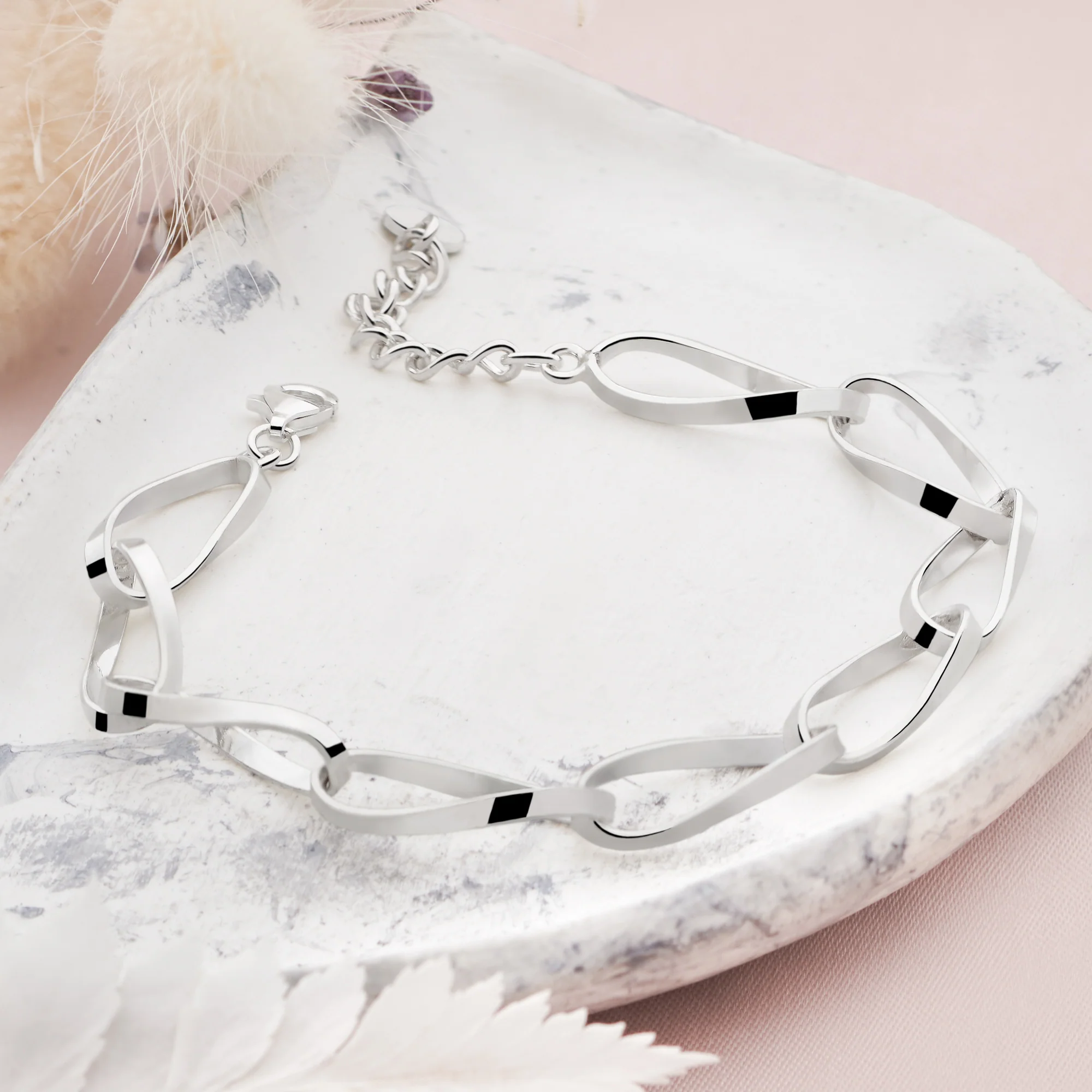 Twisted Link Bracelet - Image 2