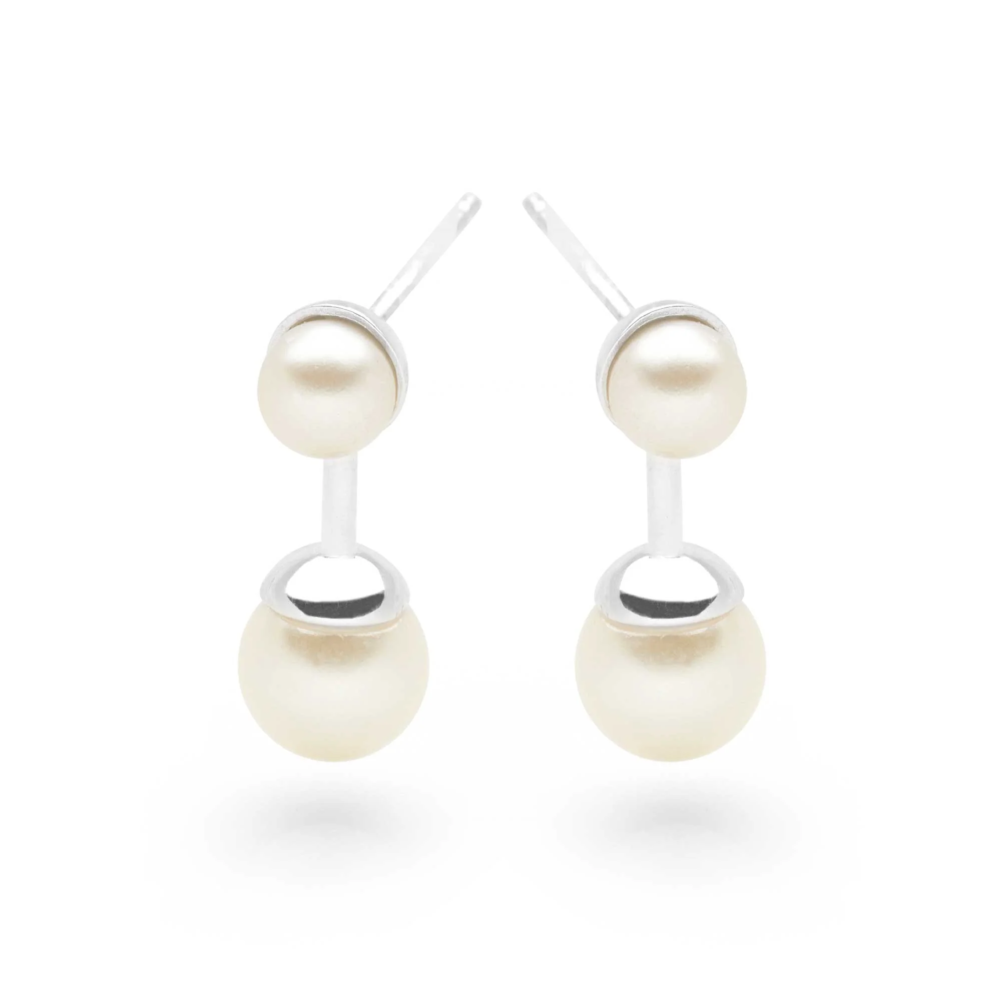 Vintage Pearl Earrings - Image 4