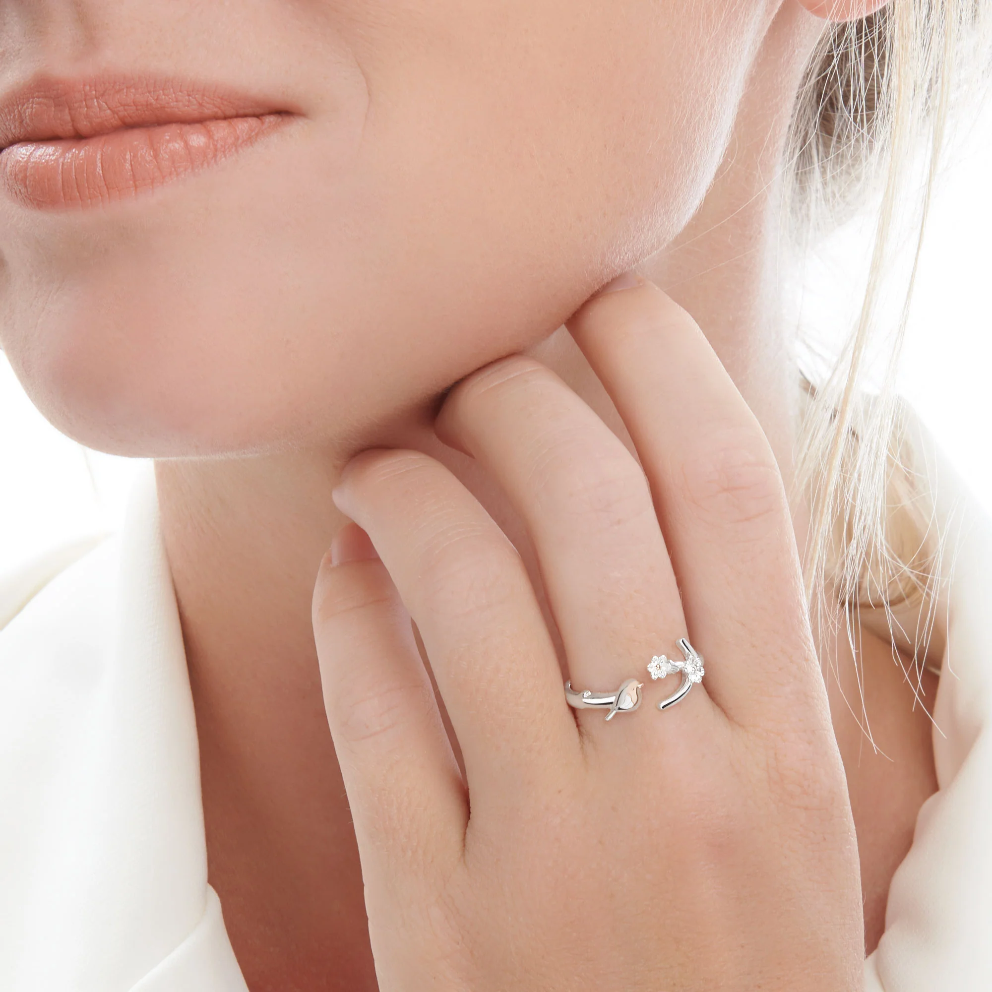 Winter Robin Ring - Image 3